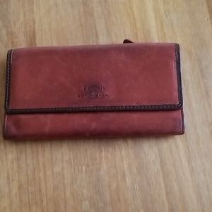 Fossil wallet